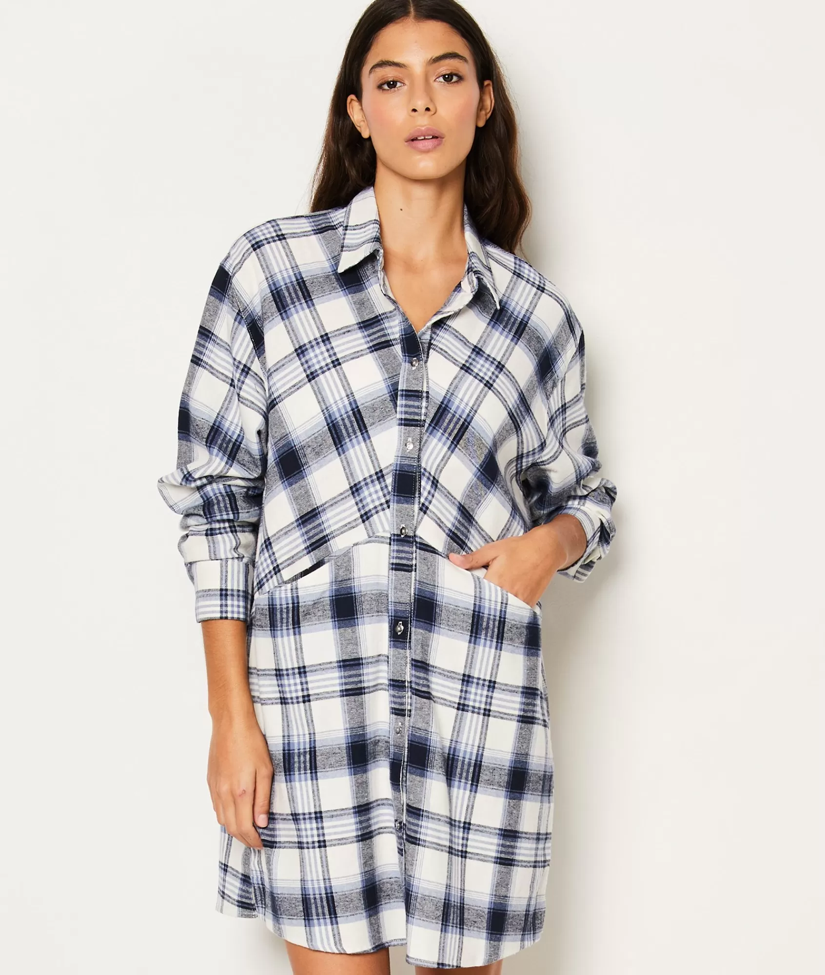 Etam Nightshirts>Chemise de nuit en coton à carreaux