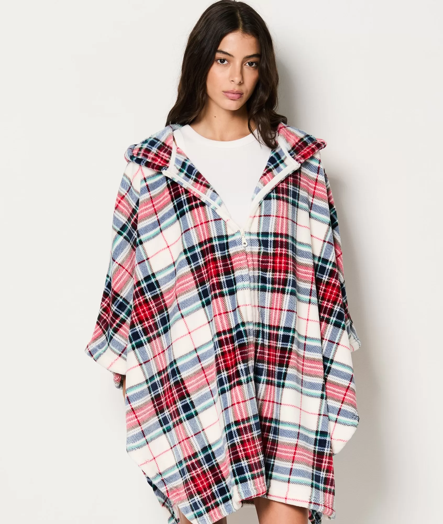 Etam Pyjama Ponchos, Sweatshirts & Jackets>Poncho à carreaux