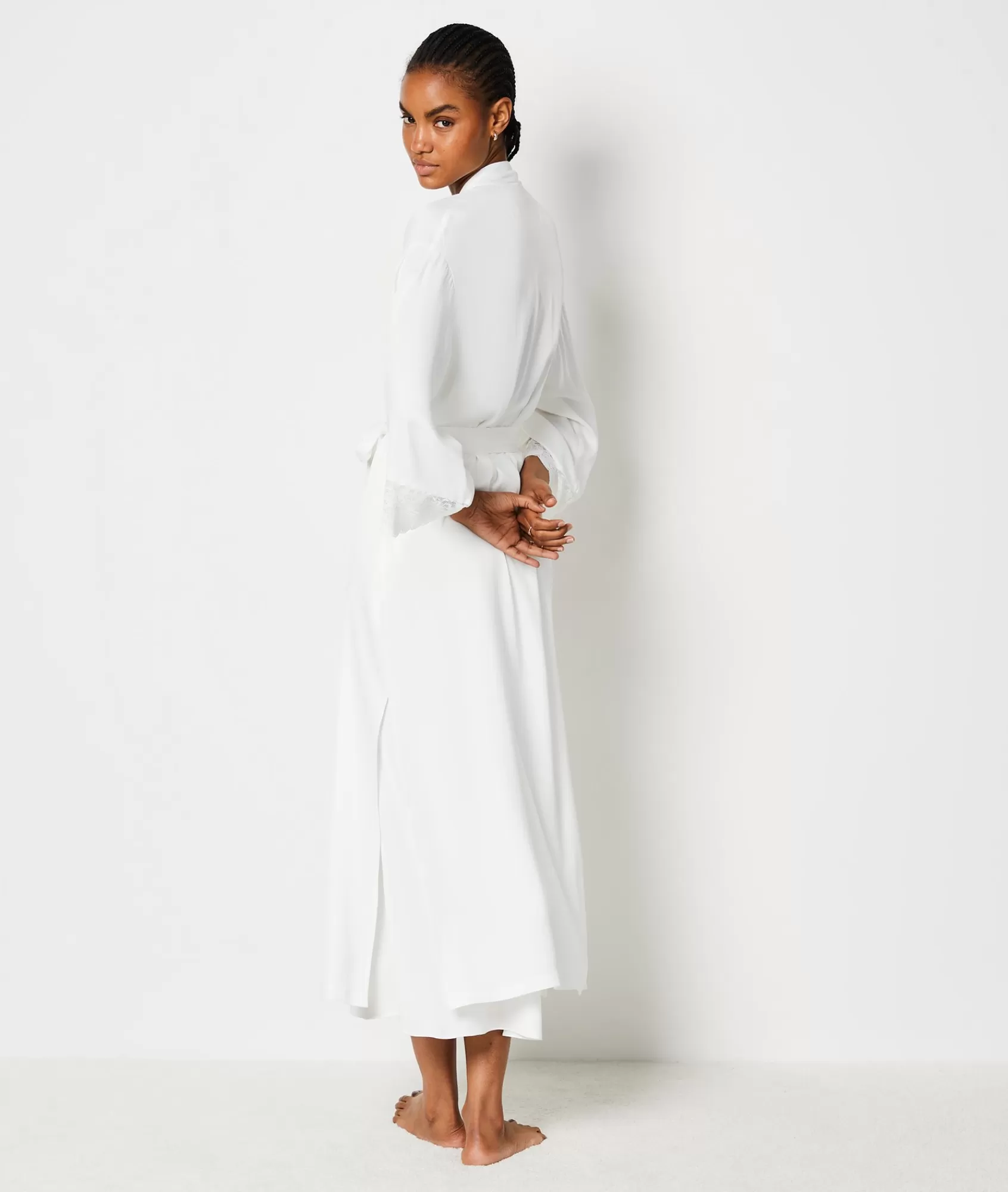 Etam Robes & Kimonos>Robe with Lace Details