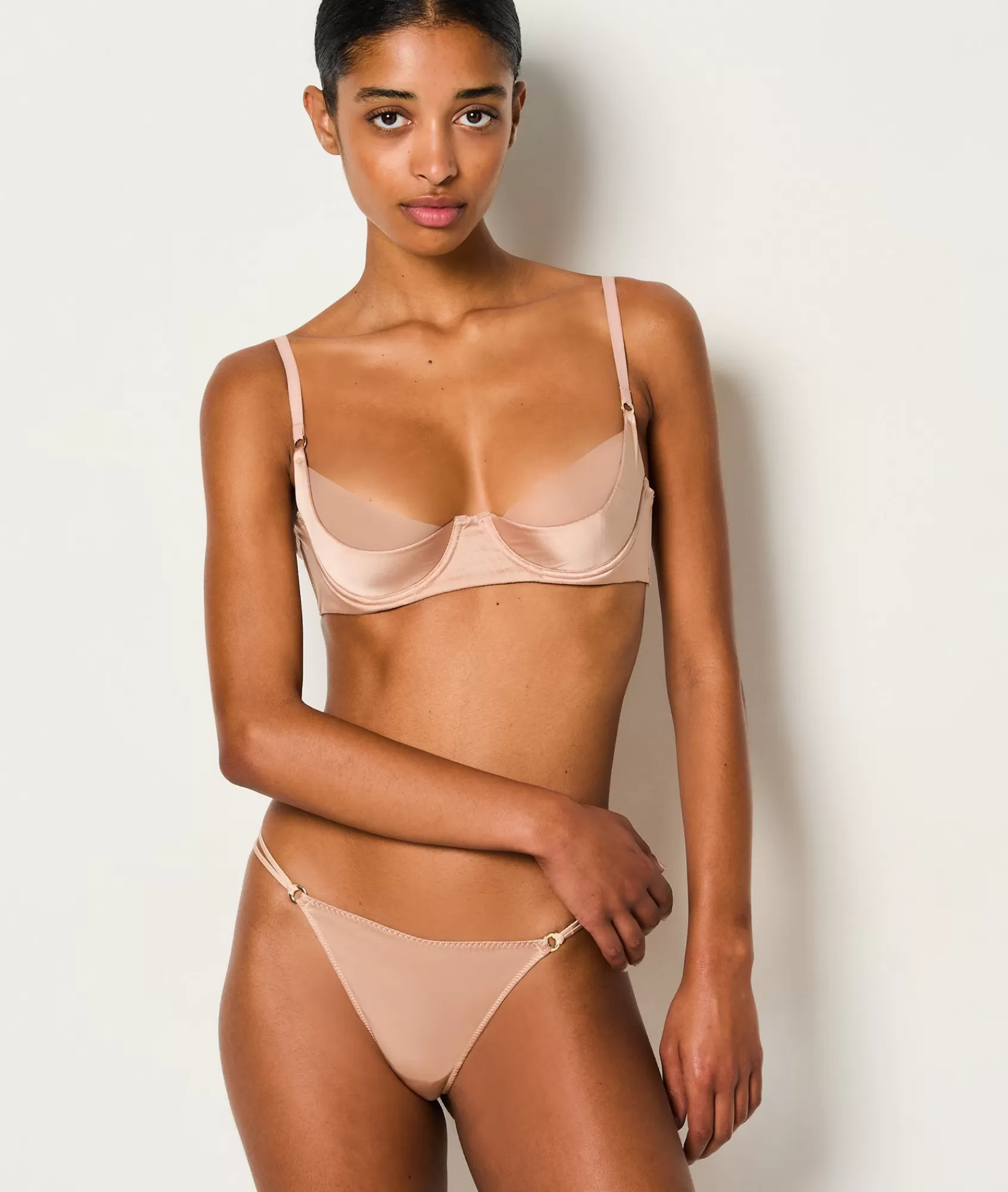 Etam Thongs>Silk Thong