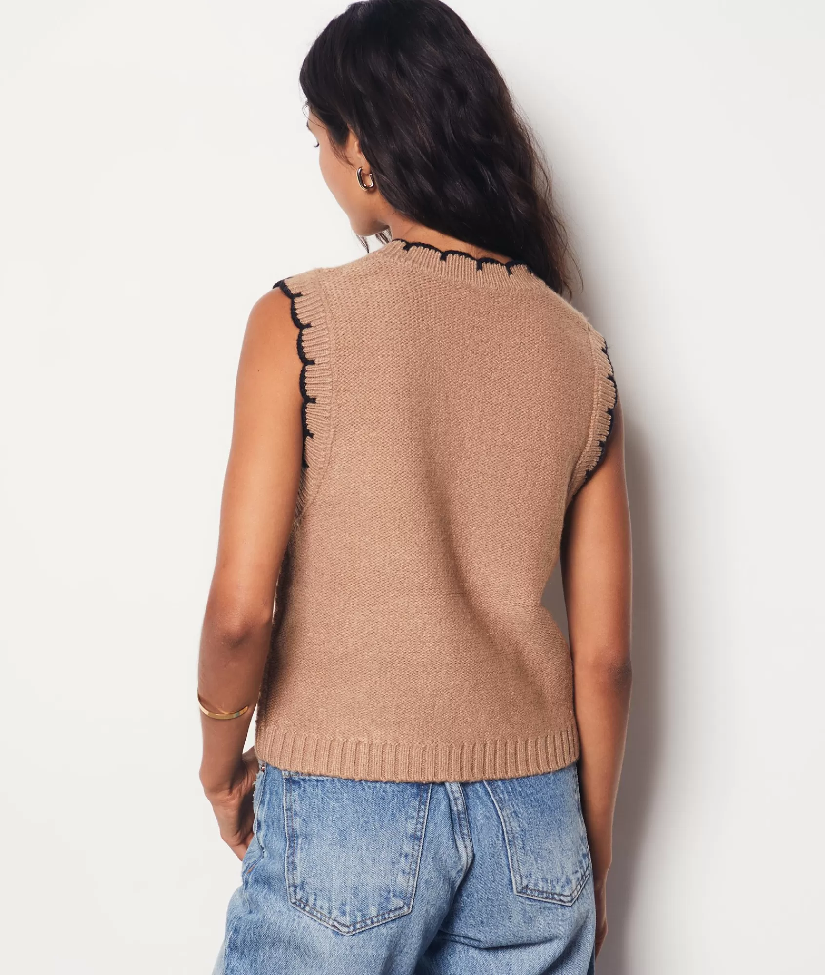 Etam Sleeveless | Crewnecks>Sleeveless Buttoned Sweater