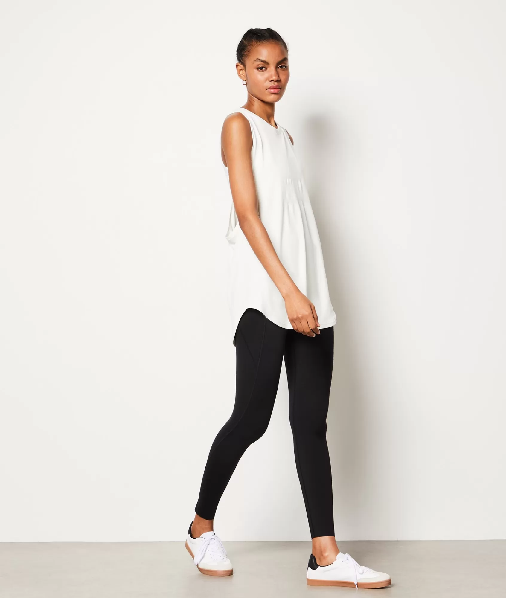 Etam Sports Tops>Sleeveless Top
