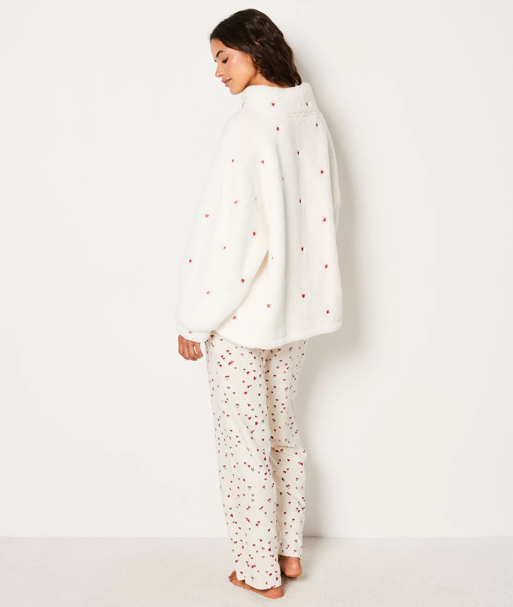 Etam Pyjama Ponchos, Sweatshirts & Jackets | Pyjama Tops>Sweat de pyjama polaire à cœurs