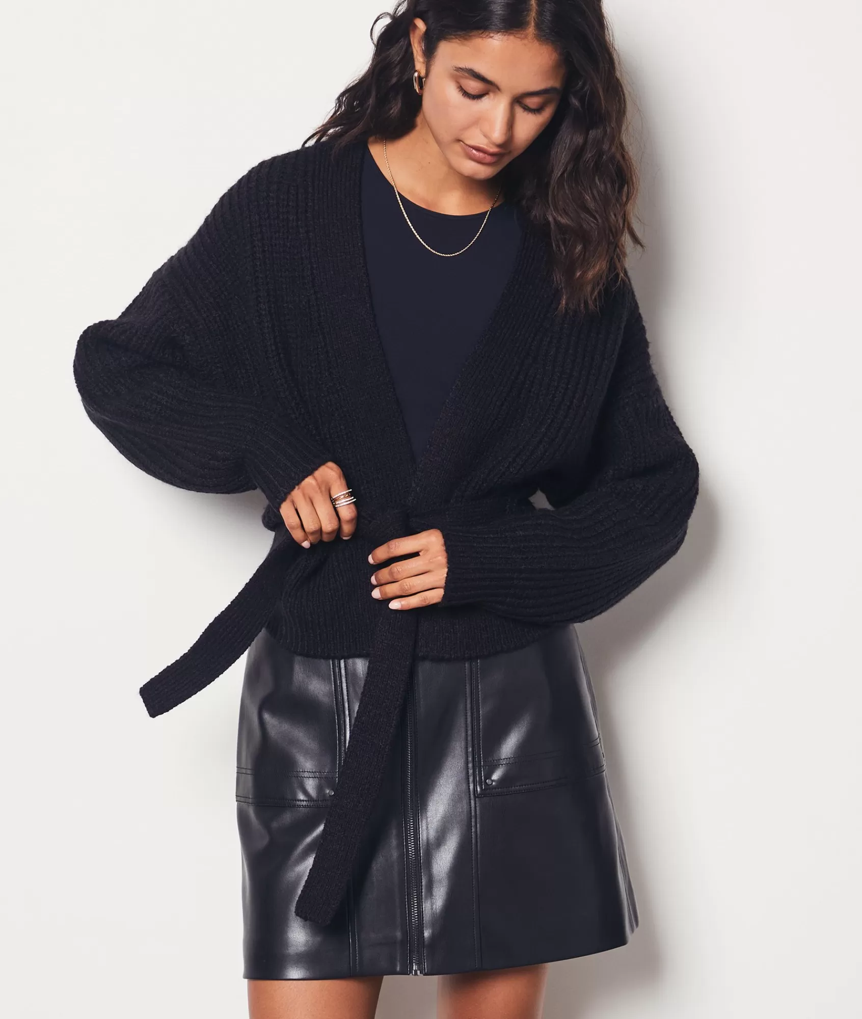 Etam V-necks>Tie Cardigan